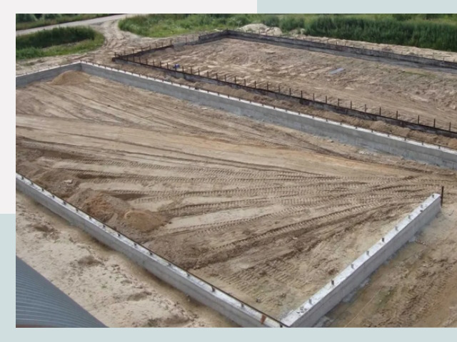 Фундамент для ангаров в Таганрог от 611 руб.